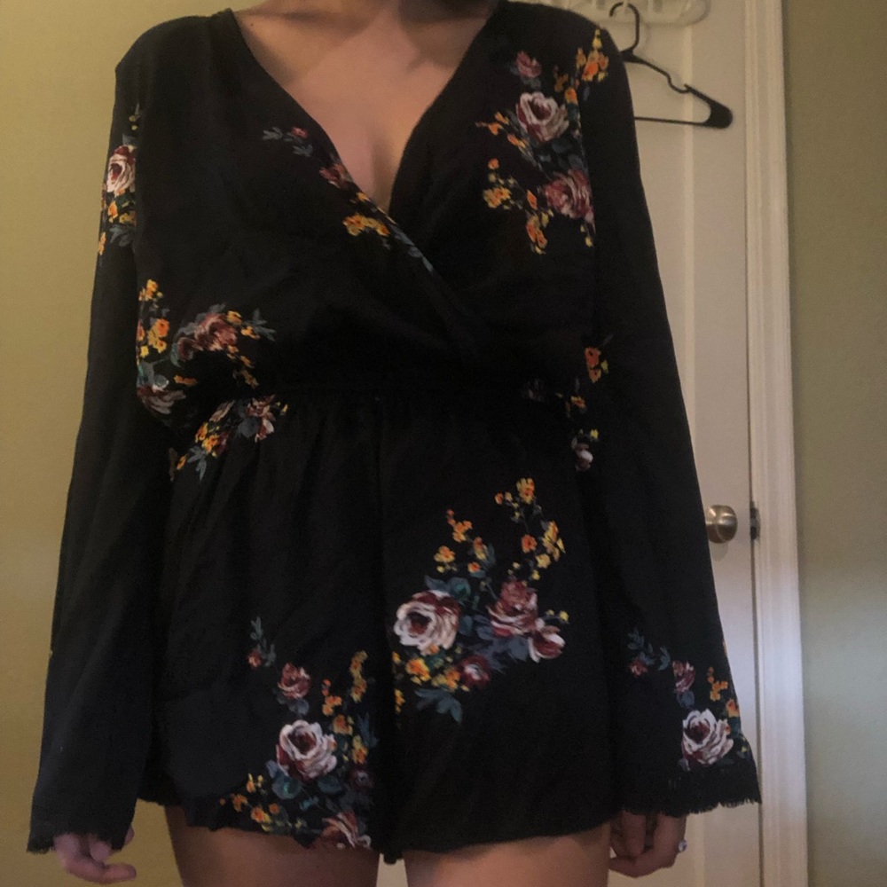 Super cute floral romper